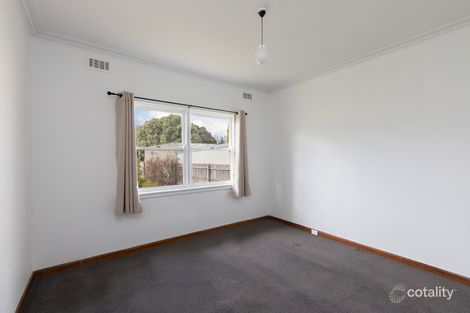 Property photo of 36 Grammar Street Wendouree VIC 3355