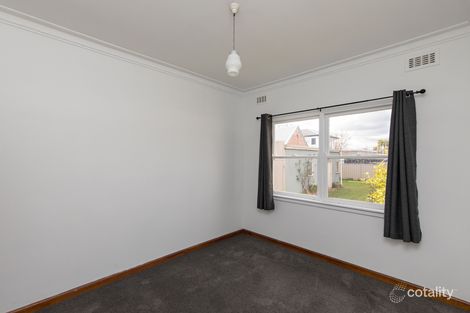 Property photo of 36 Grammar Street Wendouree VIC 3355