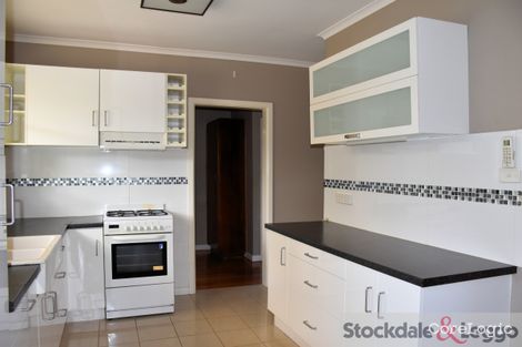 Property photo of 15 Elizabeth Street Moe VIC 3825