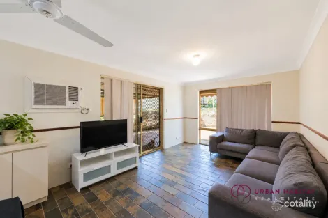 Property photo of 12 Karlak Close Leda WA 6170