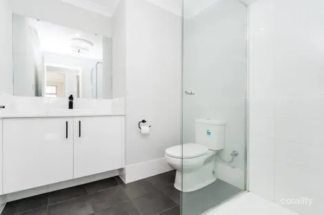 Property photo of 2 Woma Lane Brabham WA 6055