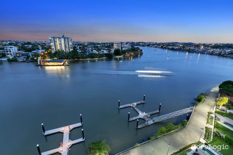 Property photo of 21/76 Thorn Street Kangaroo Point QLD 4169