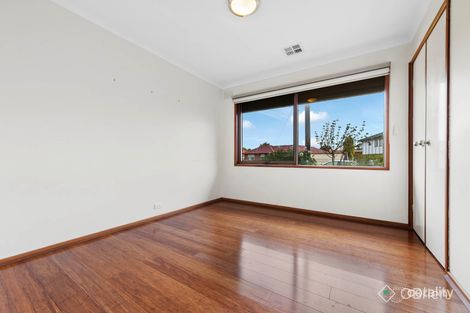Property photo of 3 Valewood Drive Kealba VIC 3021