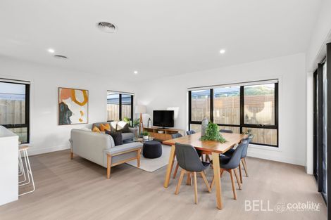 Property photo of 60 Dunbarton Drive Wantirna VIC 3152