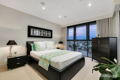 Property photo of 21/76 Thorn Street Kangaroo Point QLD 4169