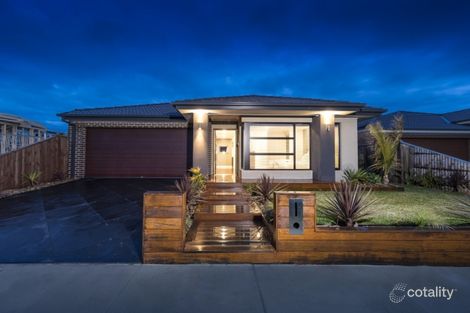 Property photo of 14 Clavell Crescent Wollert VIC 3750