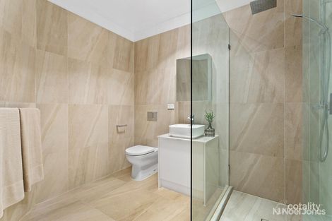 2/21 Tram Rd, Doncaster, VIC 3108