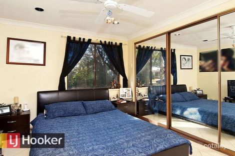 Property photo of 40 Kenyon Crescent Doonside NSW 2767