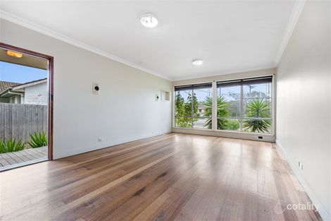 Property photo of 8 Hodges Court Breakwater VIC 3219
