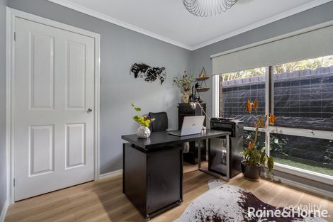 Property photo of 55 Olive Grove Sunbury VIC 3429