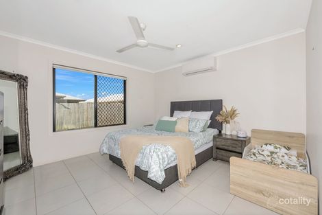 Property photo of 76 Shoalmarra Drive Mount Low QLD 4818