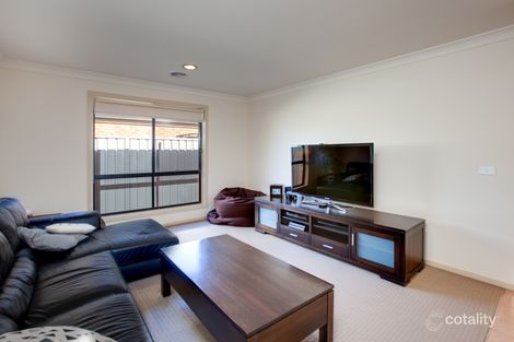 Property photo of 21 Whiteley Circuit Baranduda VIC 3691