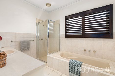 Property photo of 4 Ivan Street Doncaster VIC 3108