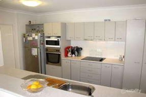 Property photo of 6 Whitby Lane Sippy Downs QLD 4556