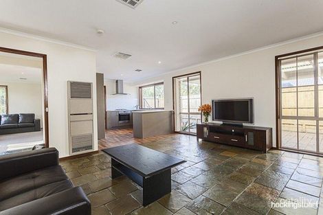 Property photo of 1 Glyndon Court Seaford VIC 3198