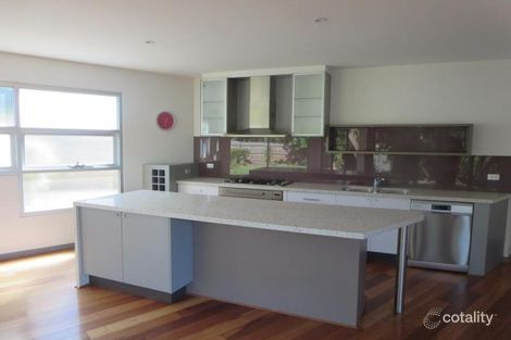 Property photo of 31 Braid Hill Road Macleod VIC 3085