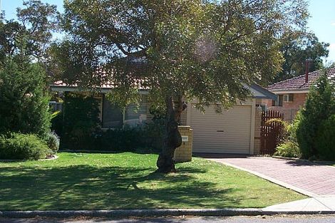 6 Clause St, Willagee, WA 6156