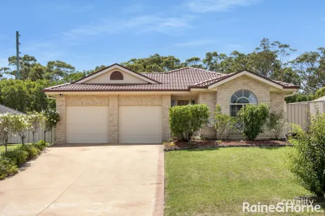 15 Warrigal St, Nowra, NSW 2541