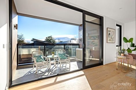 Property photo of 22 Skyline Place Heathmont VIC 3135