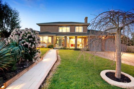 Property photo of 36 Kramer Drive Berwick VIC 3806