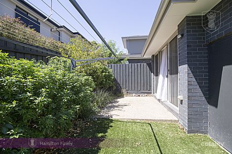 Property photo of 2/8 La Frank Street Burwood VIC 3125