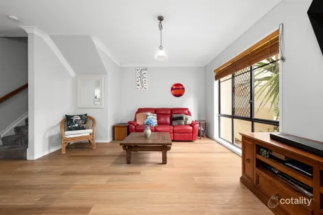 Property photo of 3/120 Foxton Street Morningside QLD 4170