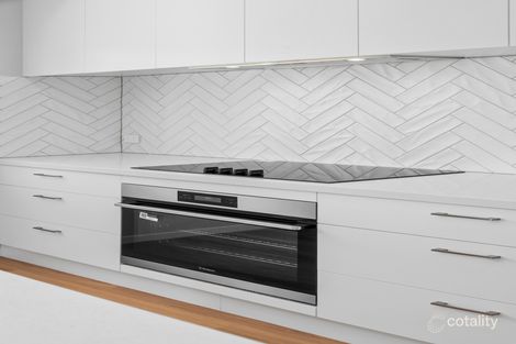 441v Honeyeater St, Upper Kedron, QLD 4055