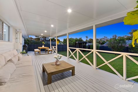 Property photo of 11 Mitchell Avenue Molendinar QLD 4214