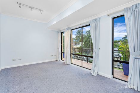 Property photo of 115 Koloona Avenue Mount Keira NSW 2500