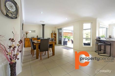 Property photo of 8 Teal Place Cranebrook NSW 2749