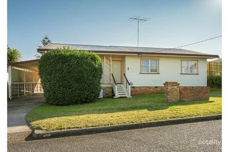 1 Katherine St, North Toowoomba, QLD 4350