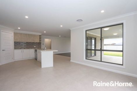 Property photo of 5 Austin Place Eglinton NSW 2795