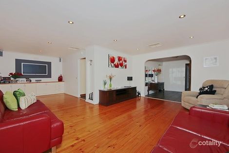 Property photo of 11 McGrath Close Kealba VIC 3021