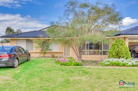 Property photo of 105 Woodbridge Drive Cooloongup WA 6168