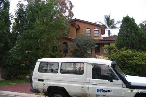 Property photo of 7 Field Place Illawong NSW 2234