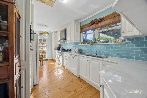 Property photo of 58 Roberts Road Hackham West SA 5163