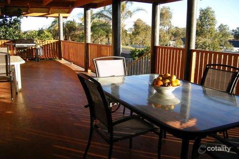 Property photo of 15 Overlanders Way Hillvue NSW 2340