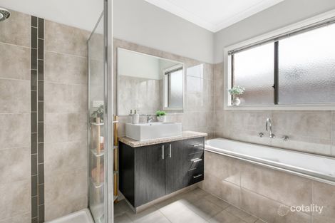 Property photo of 18 Ormonde Esplanade Harkness VIC 3337