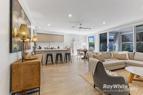 26 Buccaneer St, Newport, QLD 4020