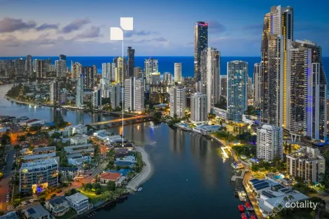 21 Tarcoola Cres, Surfers Paradise, QLD 4217