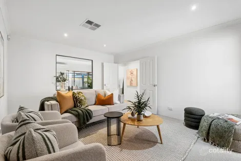 Property photo of 41 Jacana Circle Gwelup WA 6018