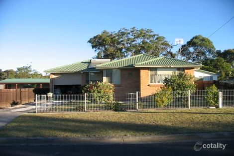 40 Charmhaven Ave, Charmhaven, NSW 2263