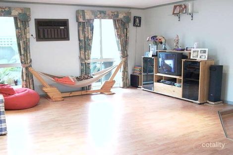 Property photo of 9 Charlton Place Thomastown VIC 3074