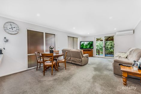 Property photo of 2 Howitt Court Berwick VIC 3806