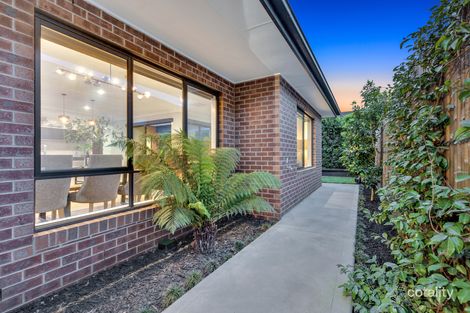 Property photo of 7 Bastings Avenue Mickleham VIC 3064