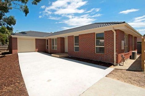 16 Dew St, Whittington, VIC 3219