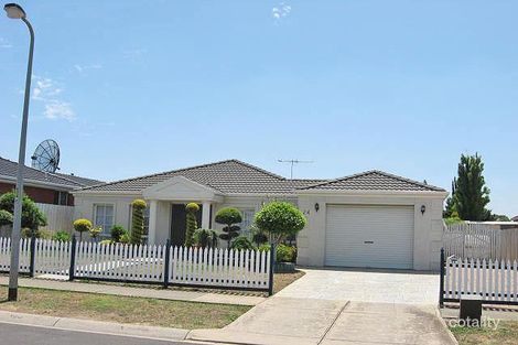 Property photo of 24 Diosma Avenue Sunshine West VIC 3020