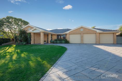 17 Wilton Dr, East Maitland, NSW 2323