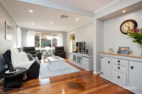 Property photo of 22 Carinya Road Greensborough VIC 3088