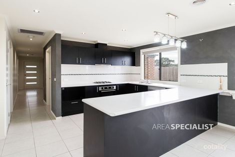 Property photo of 105 Melissa Way Pakenham VIC 3810